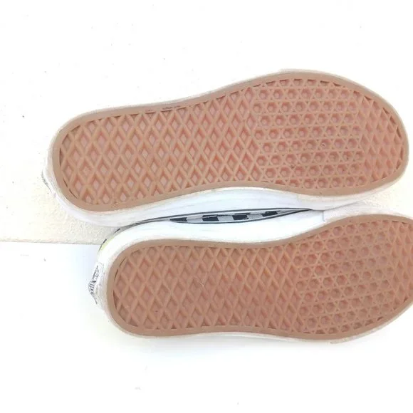 Vans Men's Size 7 Yellow Black White Checkered Shaker Board Shoes - Picture 8 of 9